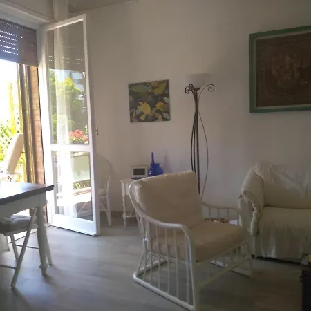 Mamma Sandra, Incantevole Tre Posti Piu Uno Apartment
