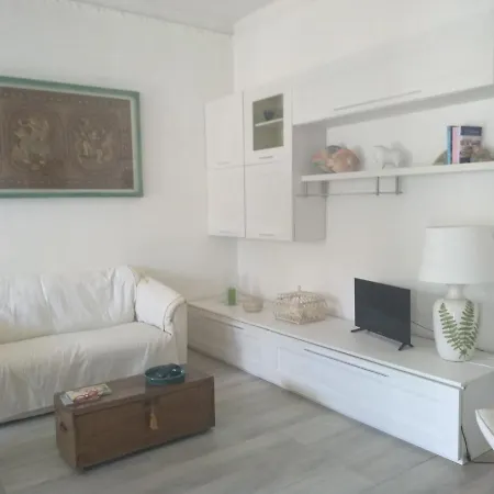Mamma Sandra, Incantevole Tre Posti Piu Uno *